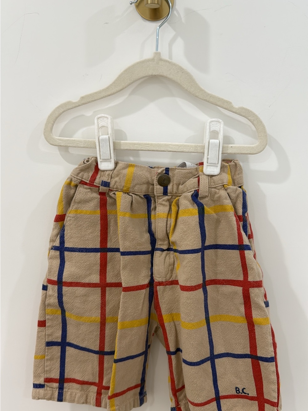 Bobo Choses Shorts in Beige with Red, Blue & Yellow Stripes
